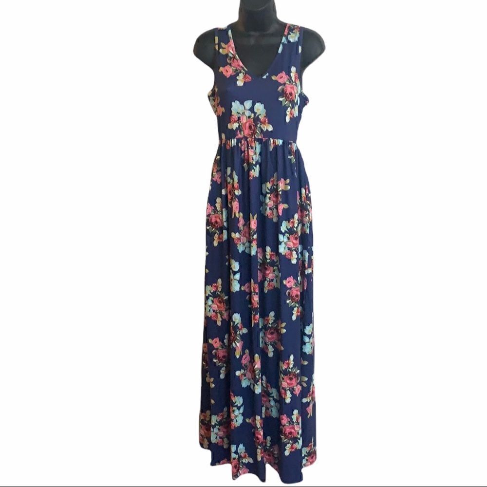 Beautiful blue flower print dress size 6